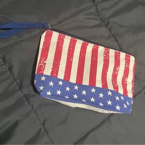 USA COSMETIC BAG
